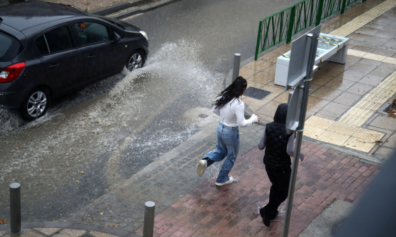 Κακοκαιρία Adel: Σε κατάσταση RED CODE η μισή Ελλάδα – Προειδοποίηση της Πολιτικής Προστασίας