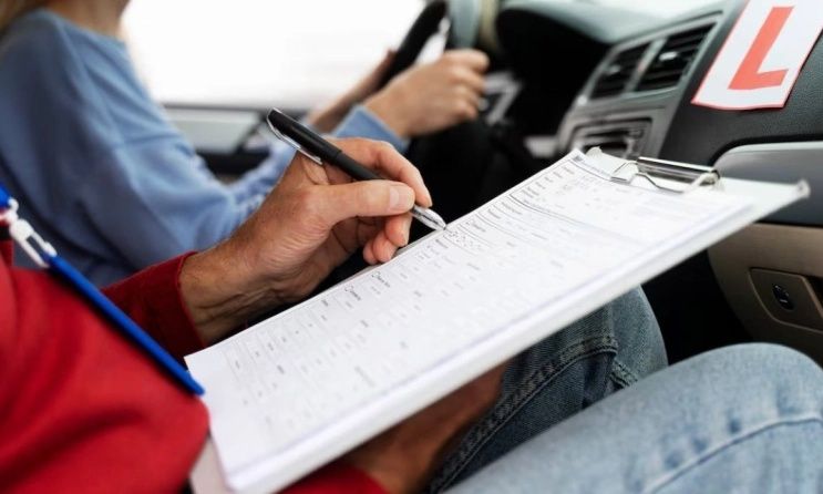 Διπλώματα οδήγησης: Σε ισχύ οι νέοι εκσυγχρονισμένοι κανόνες της ΕΕ – Όλες οι αλλαγές
