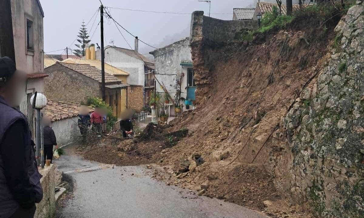 Κακοκαιρία «Adel»: Κατολισθήσεις και πλημμύρες στην Κέρκυρα – Κλειστά τα σχολεία – Βίντεο