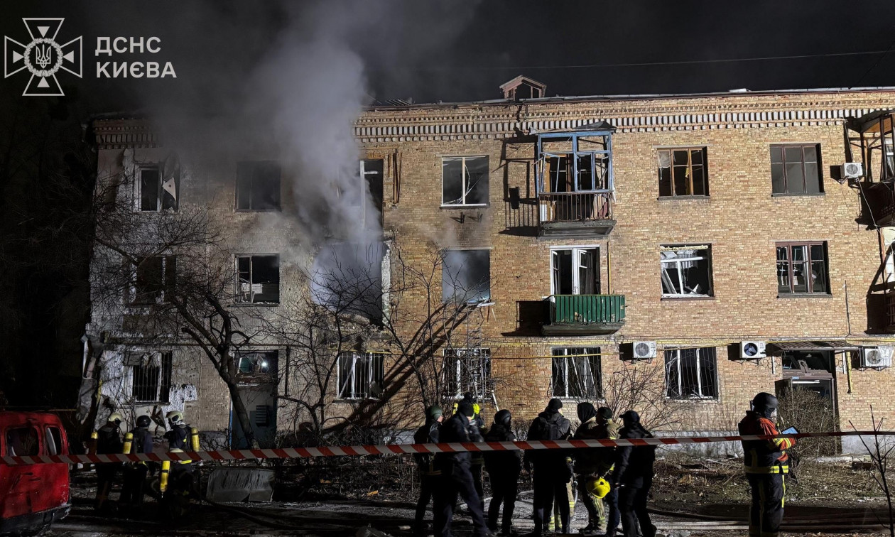 Ουκρανία: Τρεις νεκροί και δεκάδες τραυματίες από ρωσικά πλήγματα – 600.000 πολίτες χωρίς ηλεκτρικό