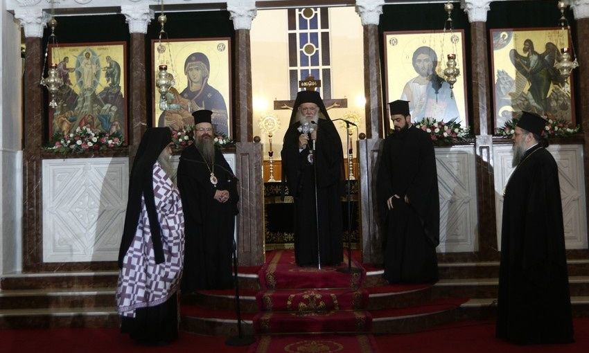 Ο Αρχιεπίσκοπος Ιερώνυμος στο Ιερό Ησυχαστήριο του Αγίου Πορφυρίου στο Μήλεσι