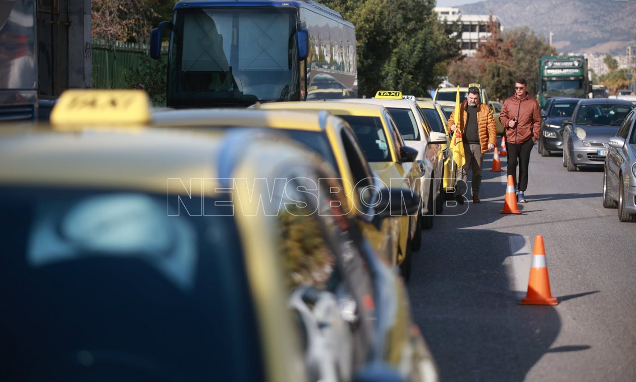 Απεργία ταξί: Διαμαρτυρία των αυτοκινητιστών για τον «στραγγαλισμό» του κλάδου