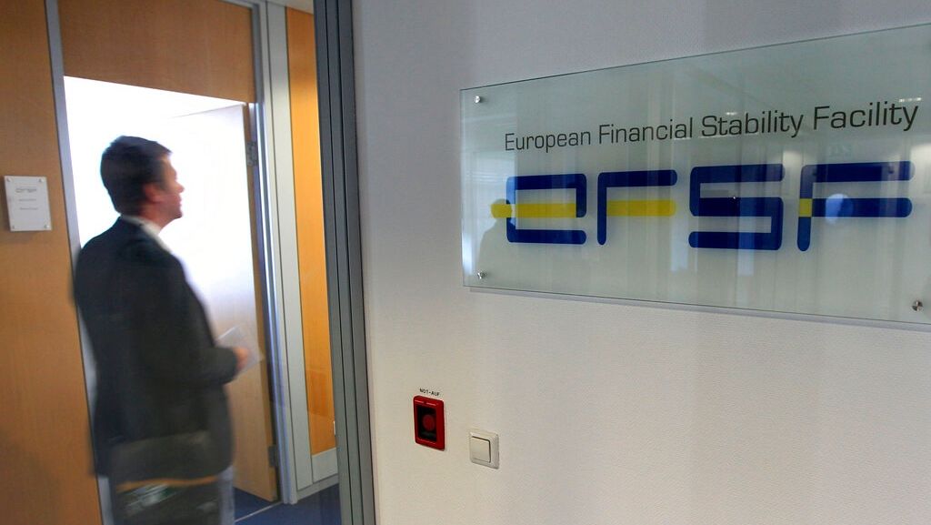 ESM και EFSF εγκρίνουν πρόωρες αποπληρωμές ύψους 5,29 δισ. ευρώ – Τι κερδίζει η Ελλάδα