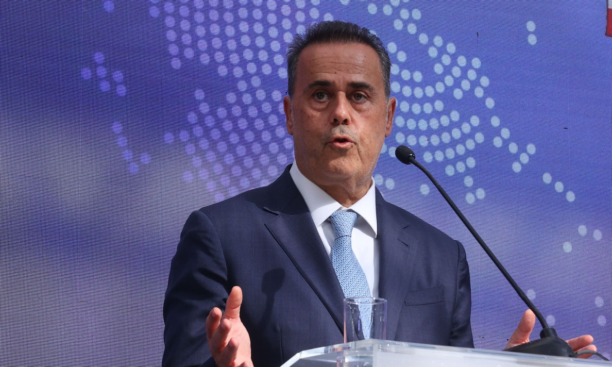 Στις ΗΠΑ ο Παπασταύρου για συνάντηση με τον Μπέργκαμ – «Η Ελλάδα δείχνει τον δρόμο»