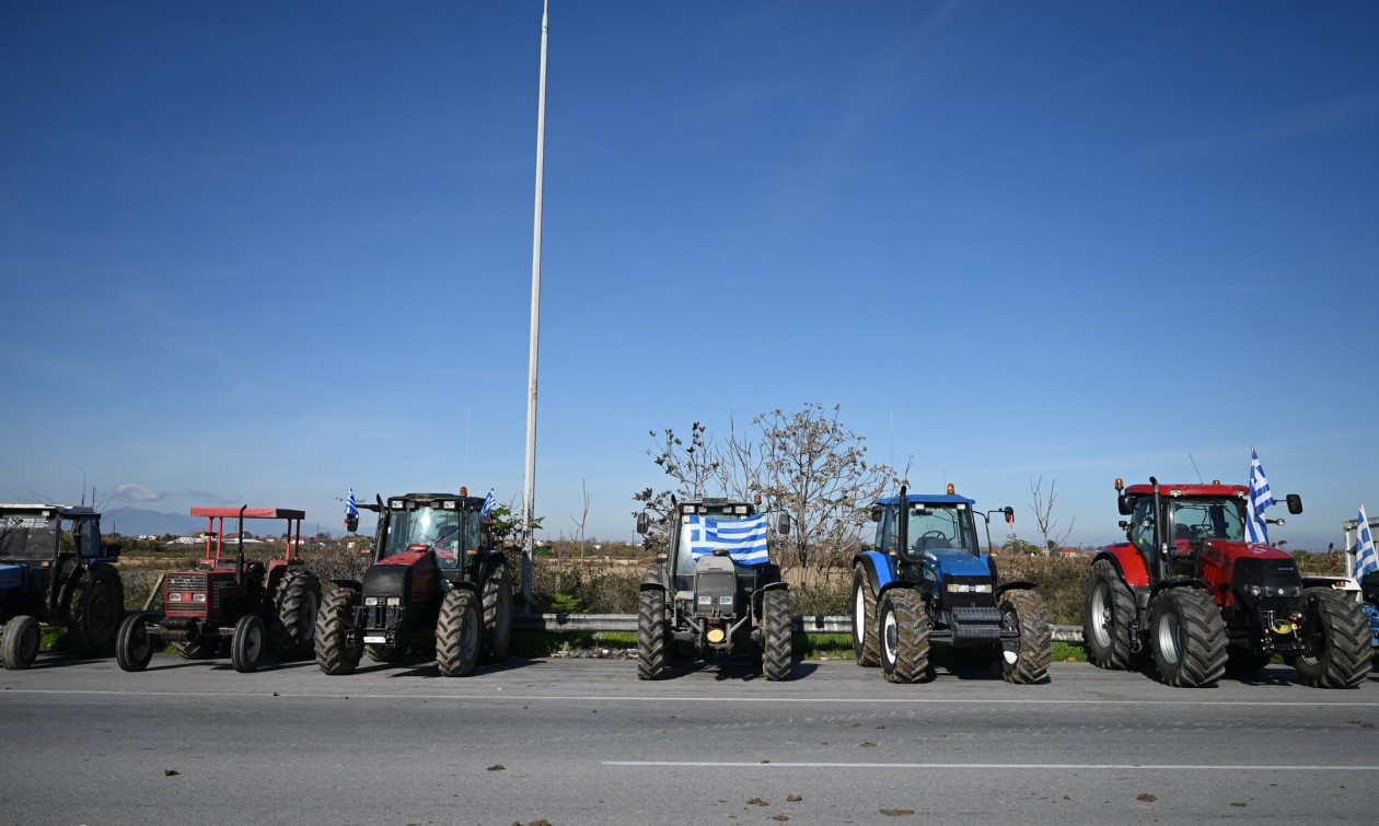 Θεσσαλονίκη: Μπλόκο αγροτών στα «Πράσινα Φανάρια» την Παρασκευή