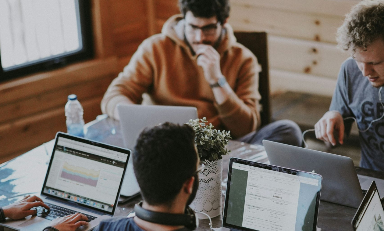 Δήμος Αλίμου: «Τόπος στα νιάτα» – Συγκροτεί Δημοτικό Συμβούλιο Νέων