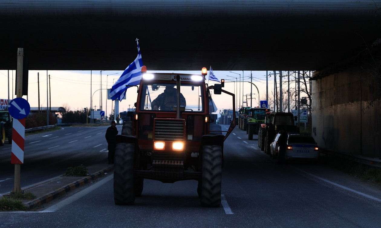 Κλειστό επ’αόριστον από τους αγρότες το τελωνείο του Προμαχώνα