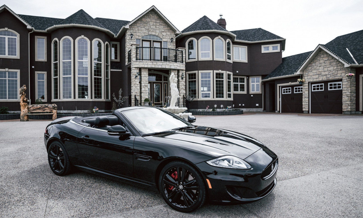 Κληρονόμοι πολλών… καρατίων: Ρεκόρ μεταβίβασης πλούτου το 2025 – Στόχος να γλυτώσουν τον φόρο