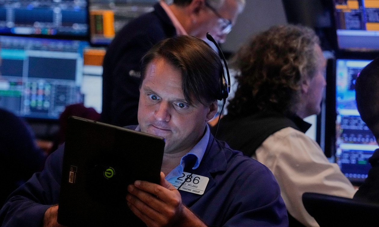 Κλείσιμο με ήπιες μεταβολές στη Wall Street