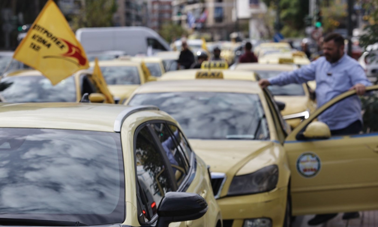 Επιστρέφουν τους δρόμους της Αττικής τα ταξί – Αναστέλλεται η απεργία