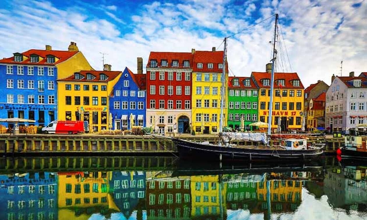 Δανία: Τουρίστες στην Κοπεγχάγη μαζεύουν σκουπίδια με αντάλλαγμα πολιτιστικές δραστηριότητες