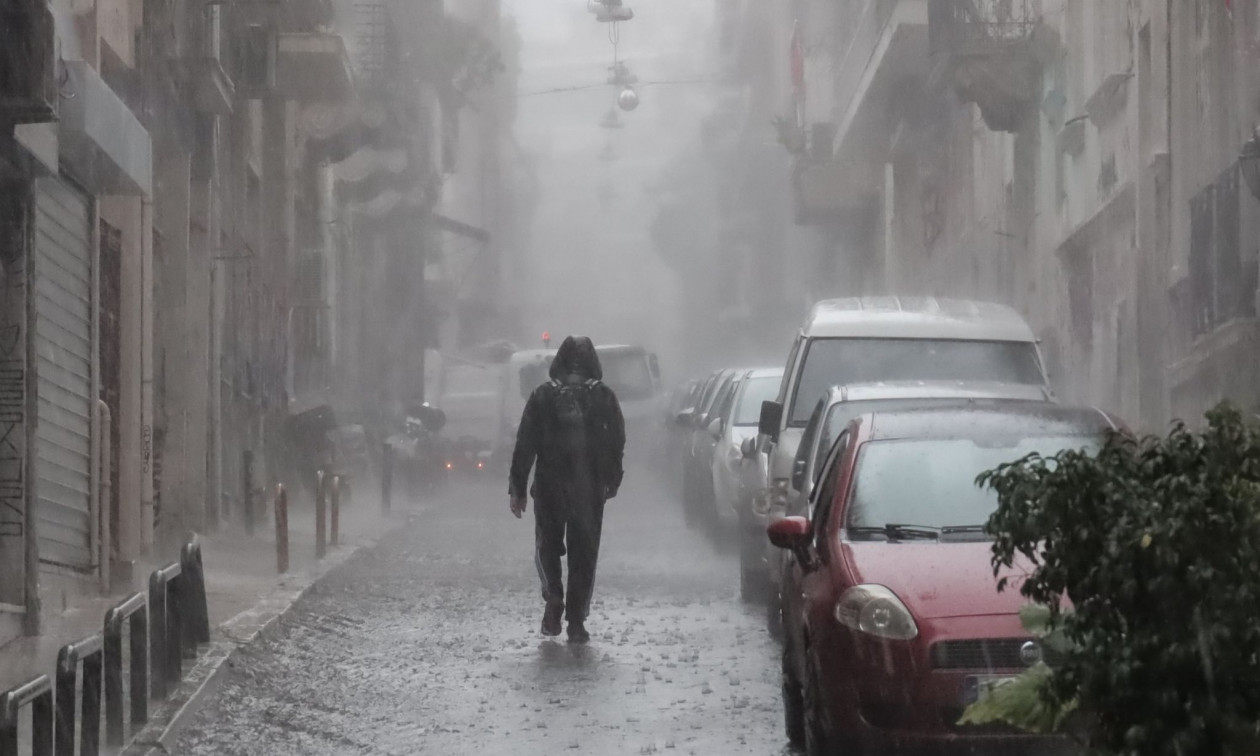 Κακοκαιρία Byron: Ήχησε το 112 σε Λάρισα, Τρίκαλα, Καρδίτσα και Φθιώτιδα