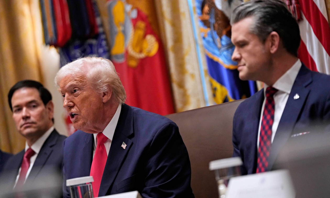 Ανάλυση Le Monde: Η Αμερική «ξαναγράφει» τον παγκόσμιο χάρτη και οδηγεί σε ρήγμα με την Ευρώπη