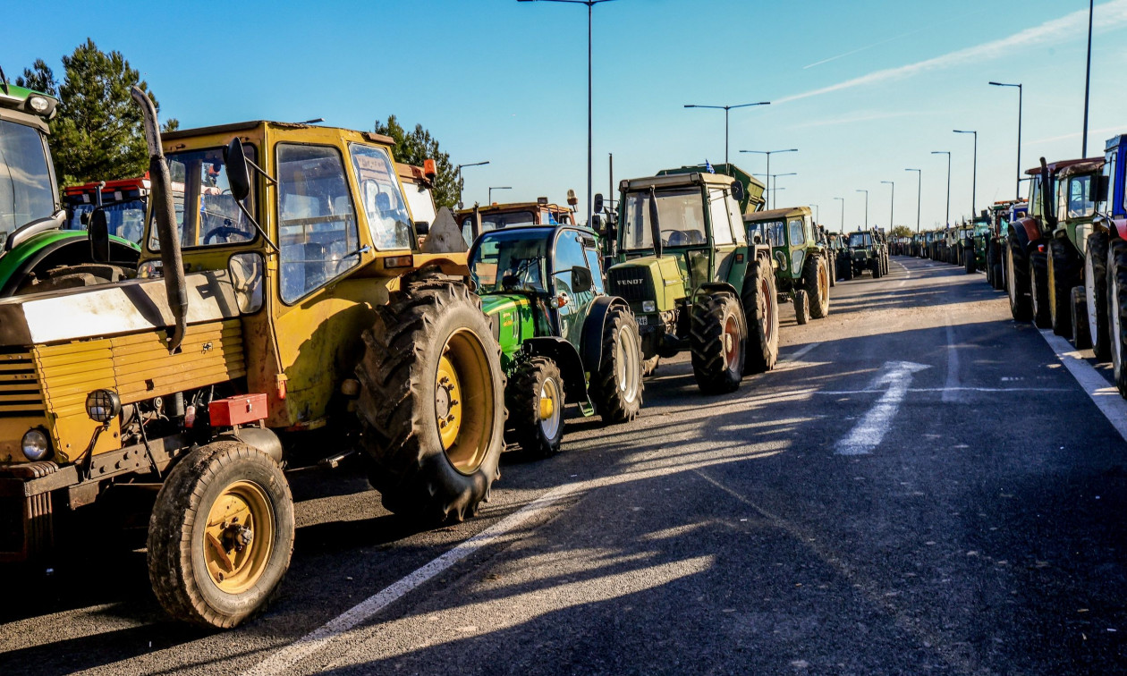 Μπλόκα αγροτών: Έκλεισε για δύο ώρες το ρεύμα εισόδου προς Θεσσαλονίκη στα Μάλγαρα