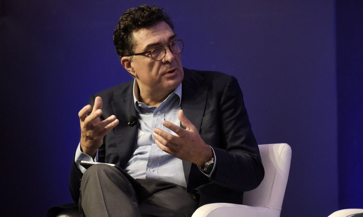 Ο Αλέξης Παπαχελάς εξομολογείται: «Έχω καρκίνο του προστάτη»