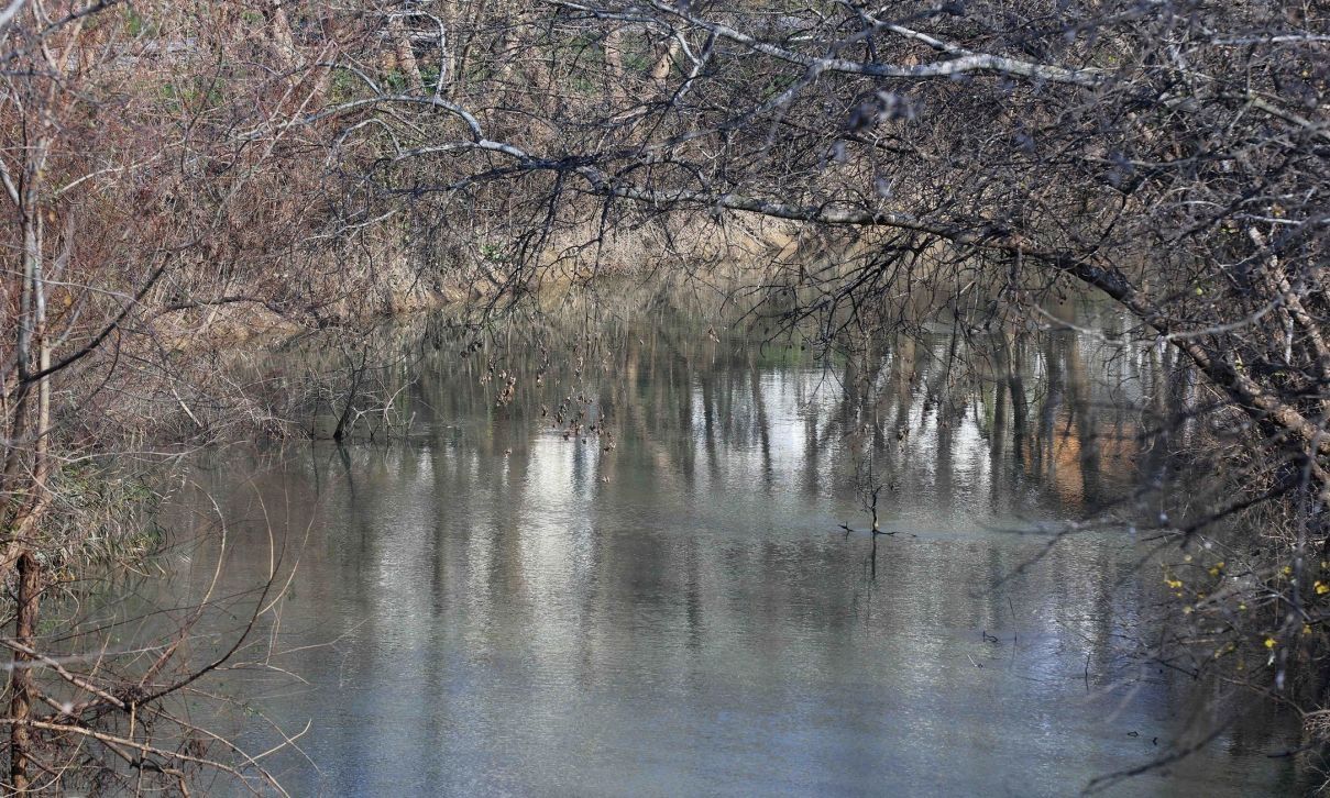 Ανεβαίνει η στάθμη του Πηνειού – Σε αυξημένη επιφυλακή ο Δήμος Λάρισας