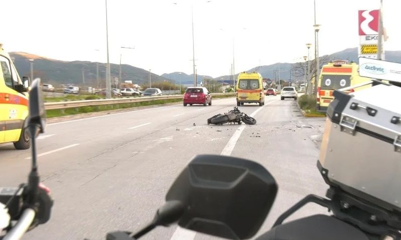 Σοβαρό τροχαίο στην Εθνική Οδό Ιωαννίνων- Αθηνών – Τραυματίστηκε 23χρονη μοτοσικλετίστρια