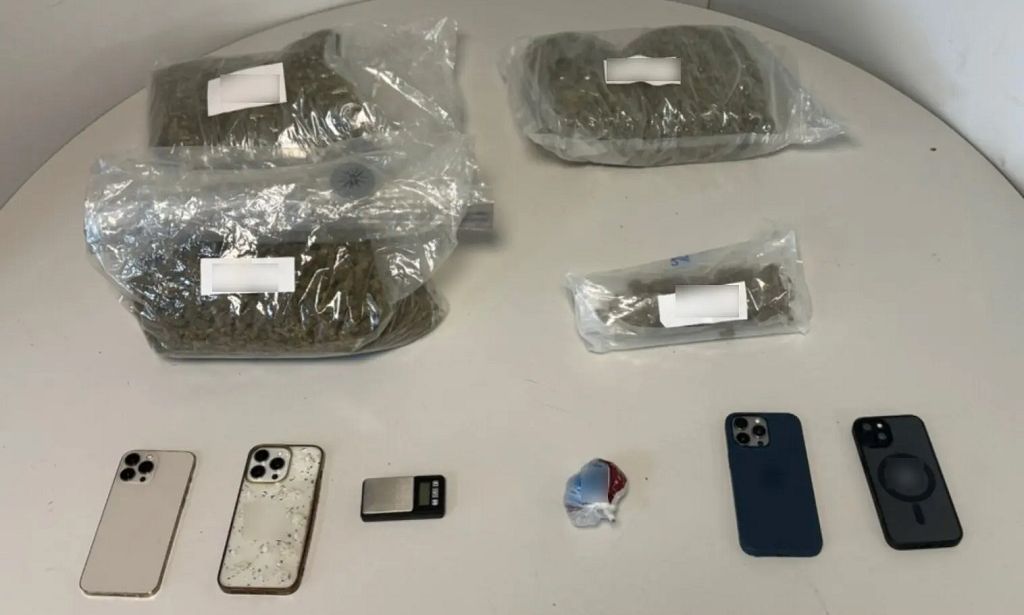 Θεσσαλονίκη: Συνελήφθησαν 4 άτομα για ναρκωτικά- Κατασχέθηκαν 2,8 κιλά χασίς και κοκαΐνη