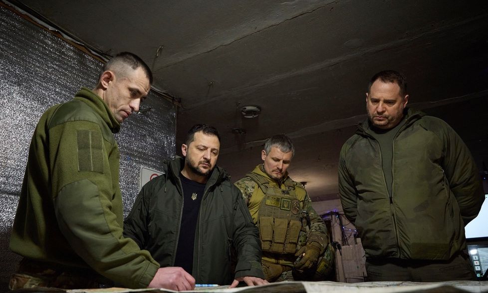 Η Ουκρανία ετοιμάζει νέο ειρηνευτικό σχέδιο – Αποκλείει το ενδεχόμενο παραχώρησης γης ο Ζελένσκι