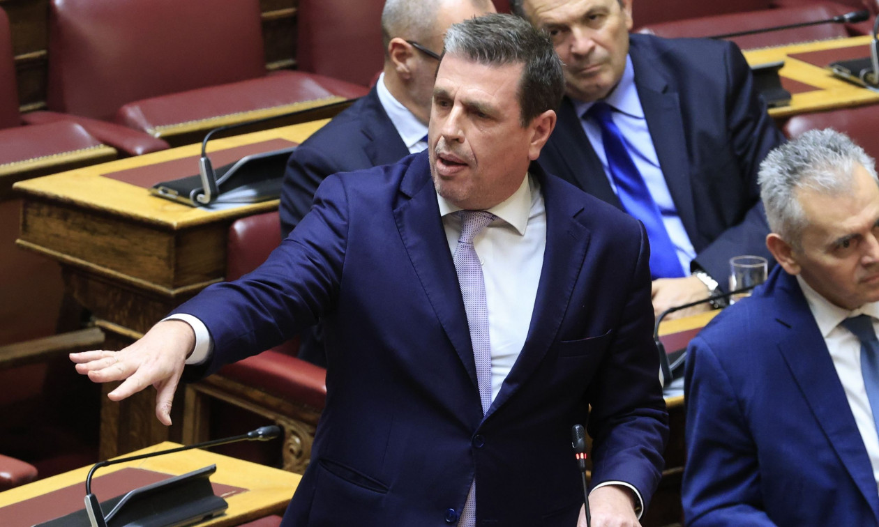 Σκληρή σύγκρουση Καιρίδη – Τζανακόπουλου για αγρότες – «Έχετε να μου δώσετε έξι νούμερα;»