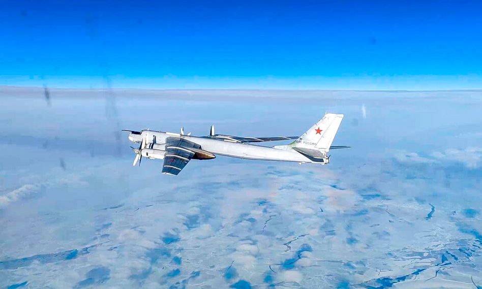 Ρωσικά και κινέζικα αεροσκάφη πραγματοποίησαν κοινή περιπολία κοντά στην Ιαπωνία