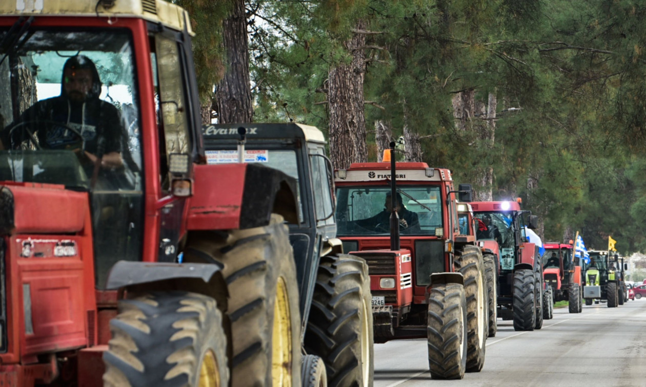 Μαρτυρία αγρότη στο Newsbomb: «Δεν μπορούμε να φύγουμε από εδώ, δεν έχουμε πού να πάμε»
