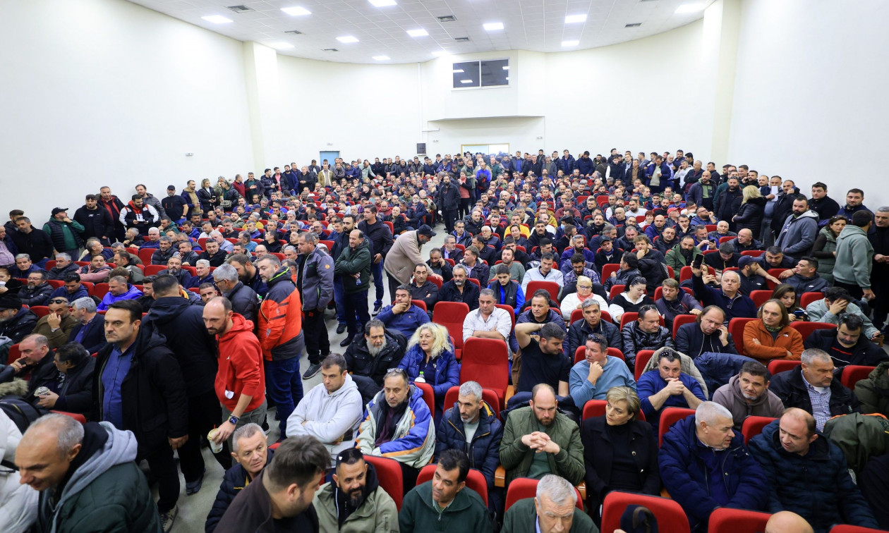 Δεν θα πάνε στο Μαξίμου οι αγρότες – Κλιμακώνουν τις κινητοποιήσεις