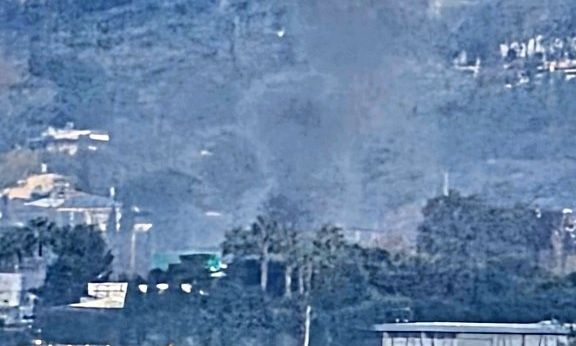 Φωτιά σε φορτηγό στα διόδια Αφιδνών – Διακοπή κυκλοφορίας