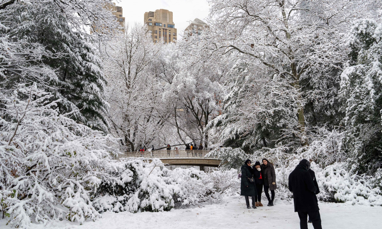 Νέα Υόρκη: Στα λευκά «ντύθηκε» το Central Park – Δείτε εντυπωσιακές εικόνες και βίντεο