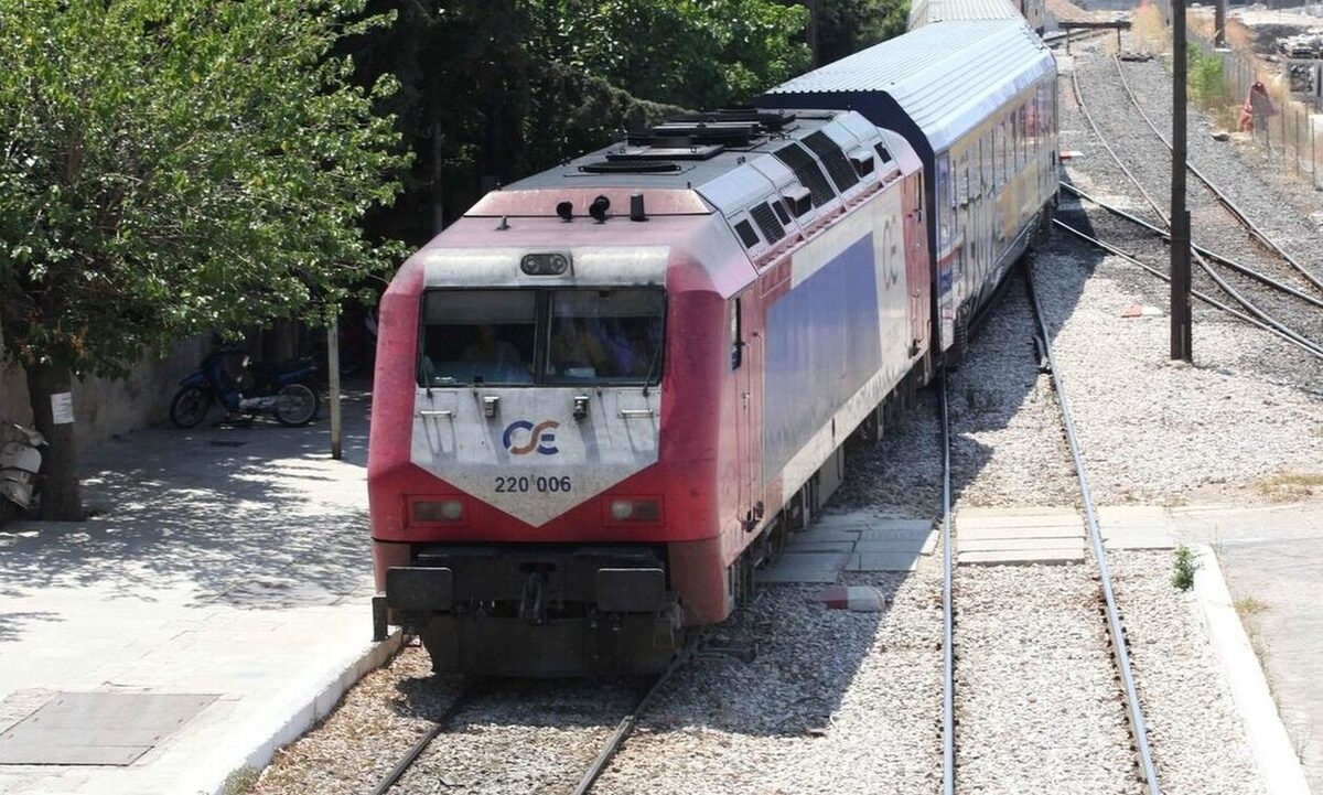 Πάνω από μιάμιση ώρα ταλαιπωρία για 300 επιβάτες της Hellenic Train – Αναχώρησε η αμαξοστοιχία IC 57