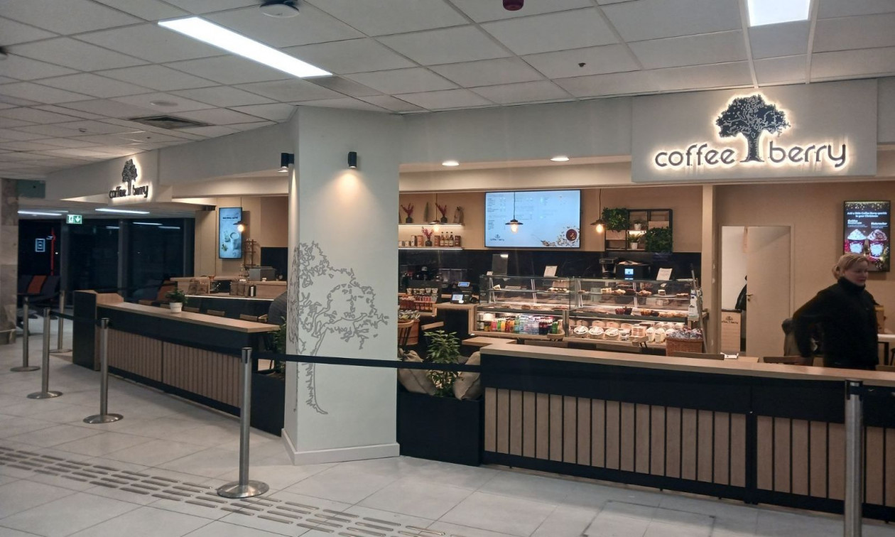 Η Coffee Berry εγκαινίασε το νέο της κατάστημα στο Αεροδρόμιο της Βουδαπέστης