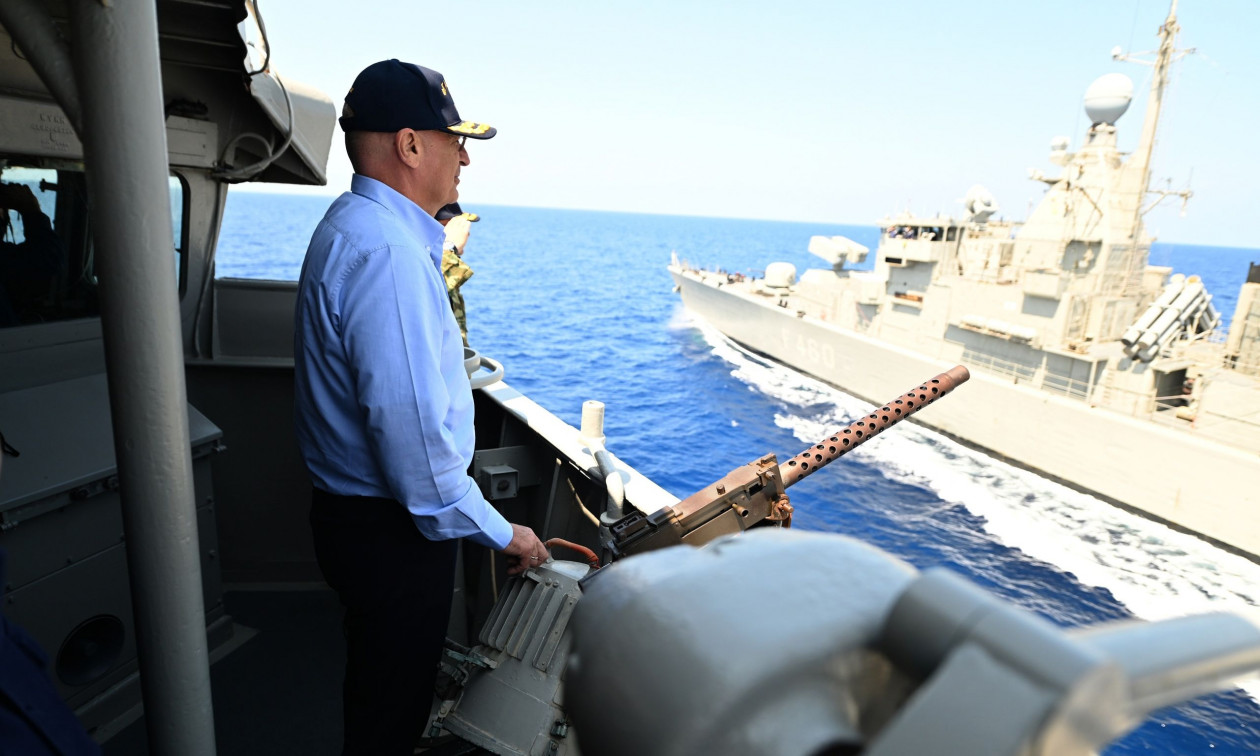 Δένδιας: Στη Γαλλία αύριο για την ονοματοδοσία της φρεγάτας Belha@rra