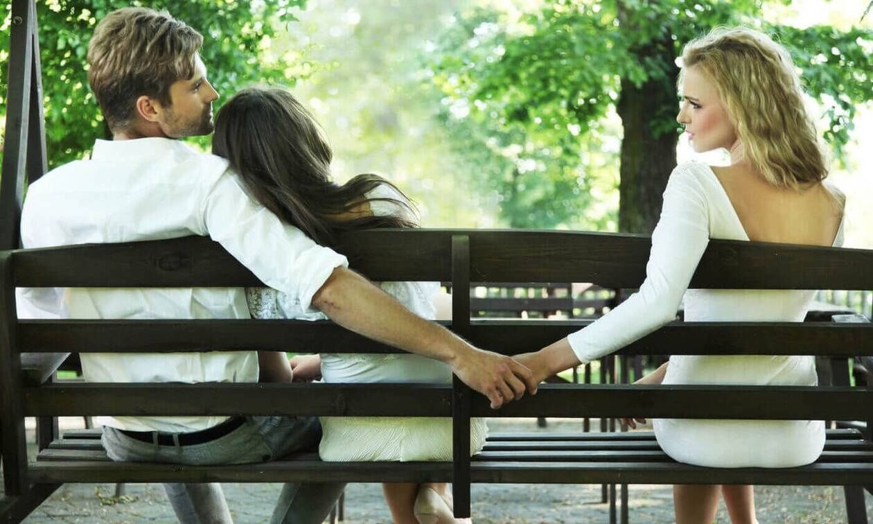 Ένας κατά συρροή άπιστος ομολογεί: Οι 10 λέξεις που με «γλιτώνουν» από τις υποψίες της γυναίκας μου