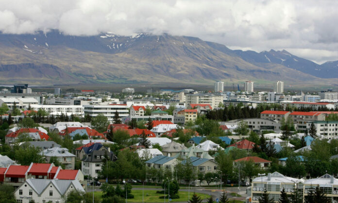 1702517-iceland1.jpg