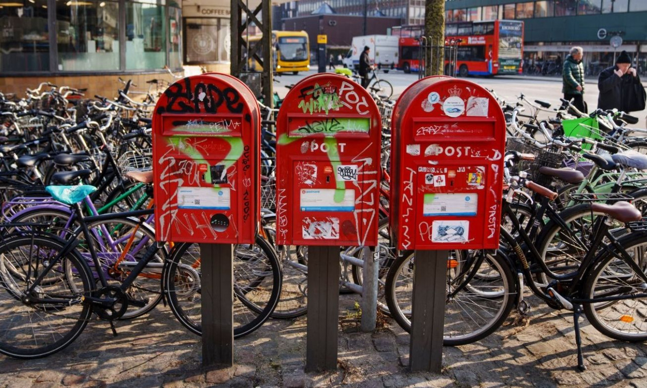 Τα δανέζικα «ΕΛΤΑ» κατεβάζουν ρολά μετά από 400 χρόνια λειτουργίας – «Δεν είναι πλέον βιώσιμα»