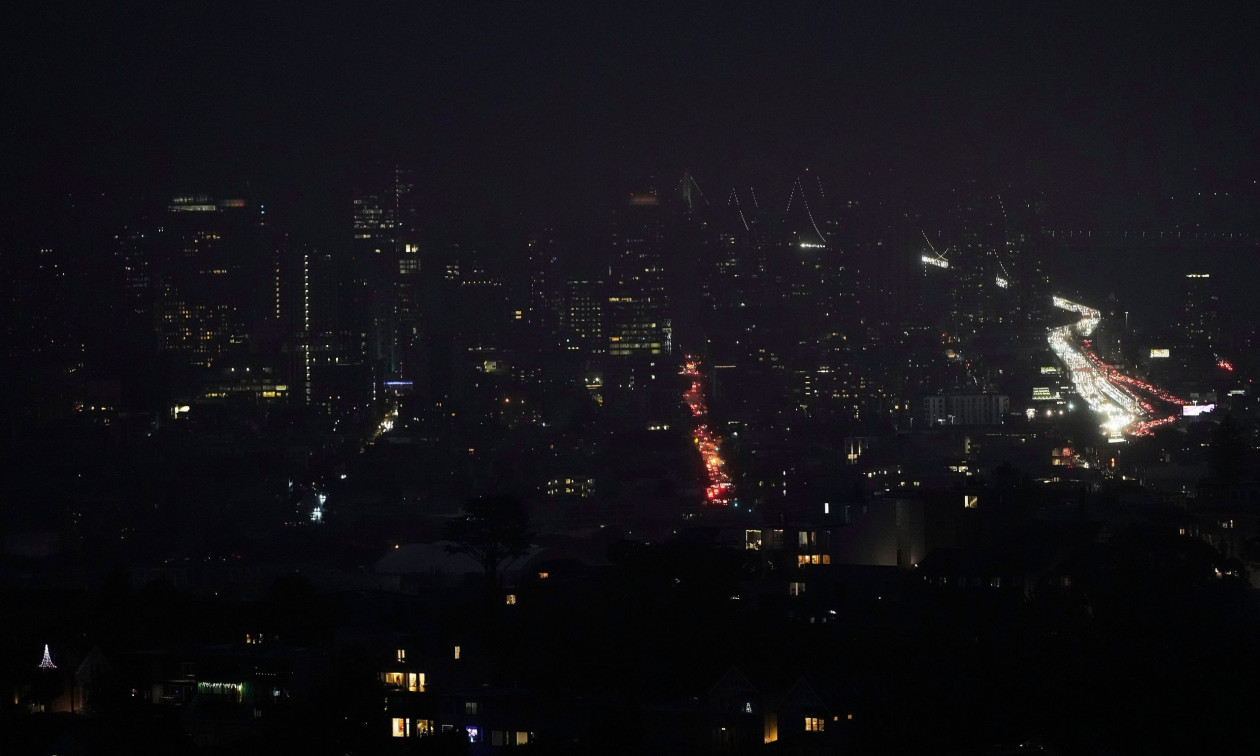 Μαζικό μπλακ άουτ «βύθισε» το Σαν Φρανσίσκο στο σκοτάδι – Προβλήματα σε καταστήματα και φανάρια