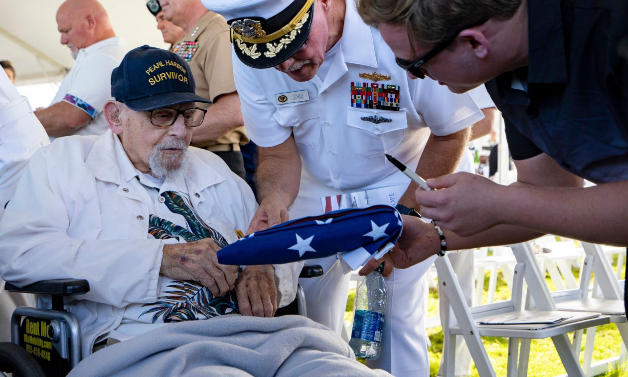 Πέθανε ο Ira «Ike» Schab σε ηλικία 105 ετών – Ήταν επιζών της επίθεσης στο Περλ Χάρμπορ το 1941