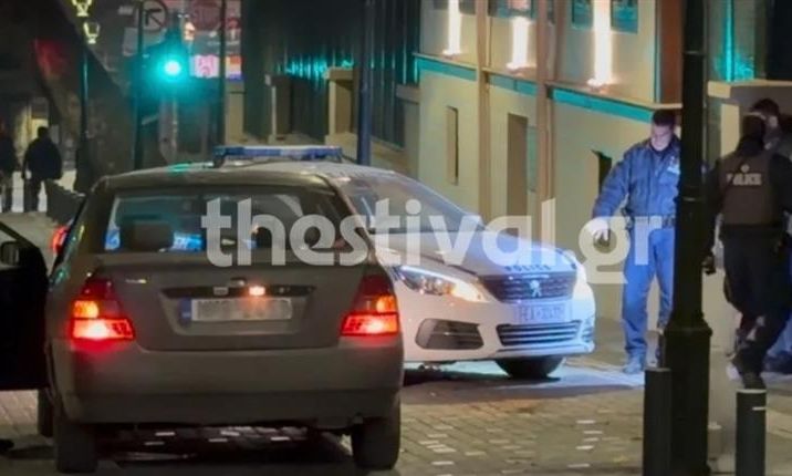 Θεσσαλονίκη: Επίθεση με μολότοφ σε περιπολικό
