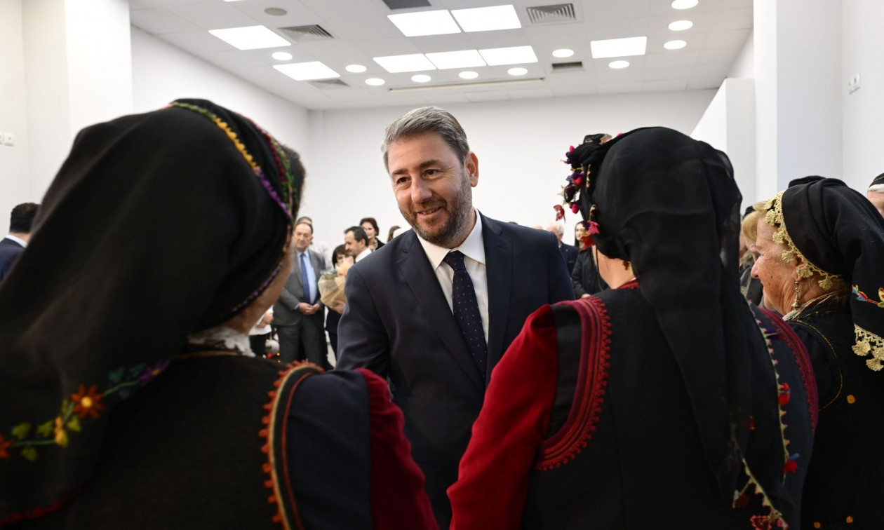 Ανδρουλάκης: «Χρέος μας να δημιουργήσουμε μια σχέση εμπιστοσύνης με τον λαό»