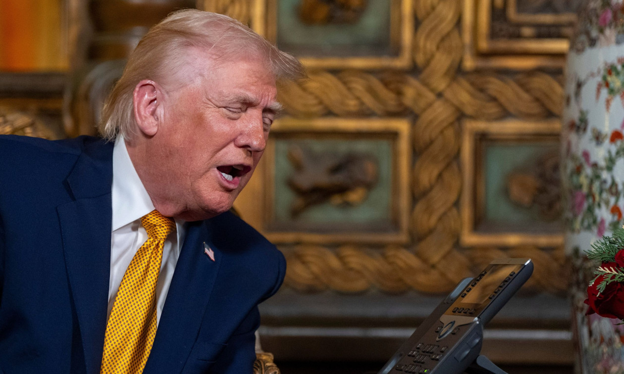 Τραμπ και Μελάνια απαντούν στα παιδιά: «Κακό Άγιο Βασίλη δεν θα αφήσω στη χώρα»