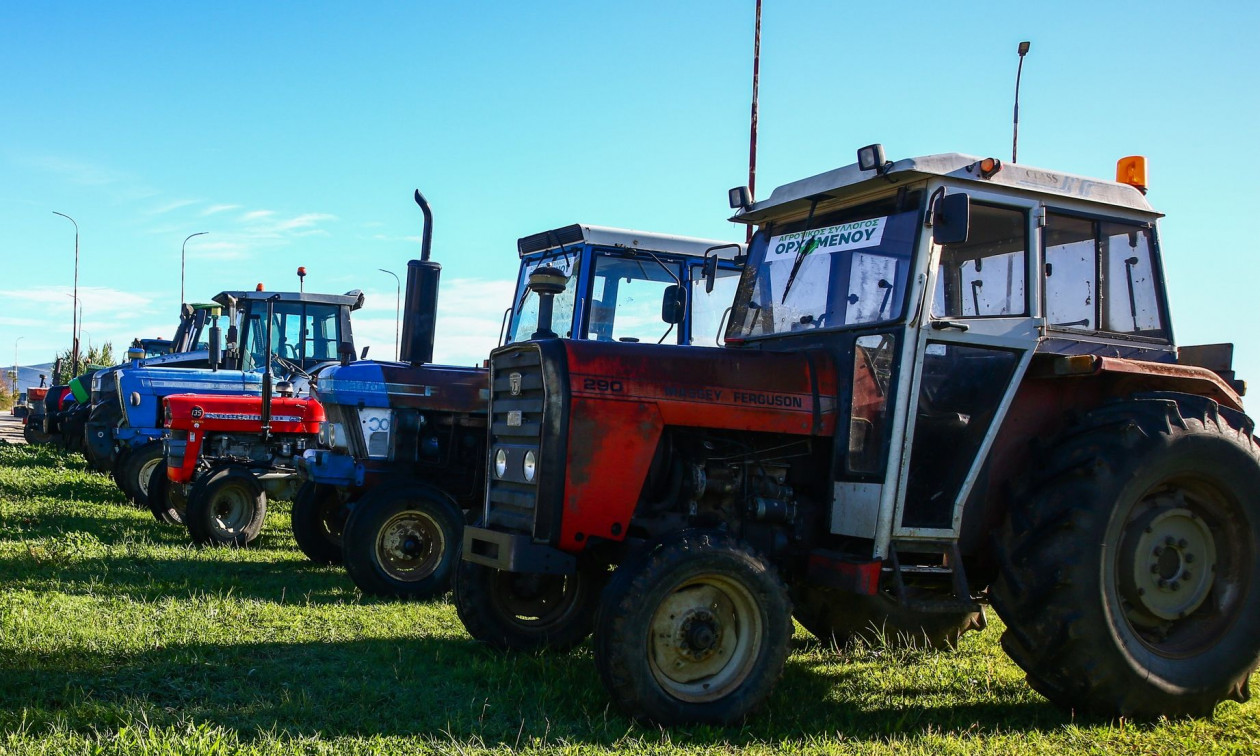 Έβρος-Μπλόκα αγροτών: Αποκλεισμός σε φορτηγά στο Ορμένιο – Συλλαλητήριο στο Διδυμότειχο την Τρίτη