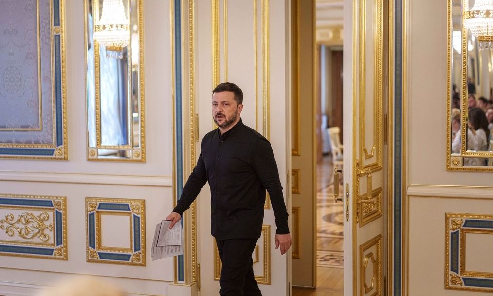 Ζελένσκι: «Επιβεβλημένη η παρουσία διεθνών στρατευμάτων στην Ουκρανία»