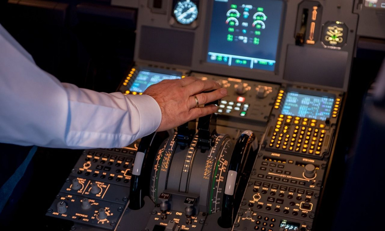 Ο viral μισθός ενός πιλότου – Το απίστευτο ποσό για 20 ώρες εργασίας την εβδομάδα