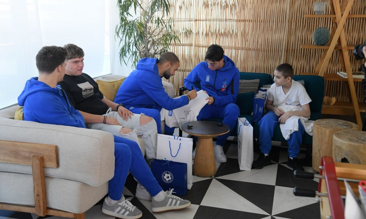 Τζόλης, Τετέι, Ρότα και Χατζηδιάκος έκαναν έκπληξη σε τρία παιδιά από το Make-A-Wish Ελλάδος