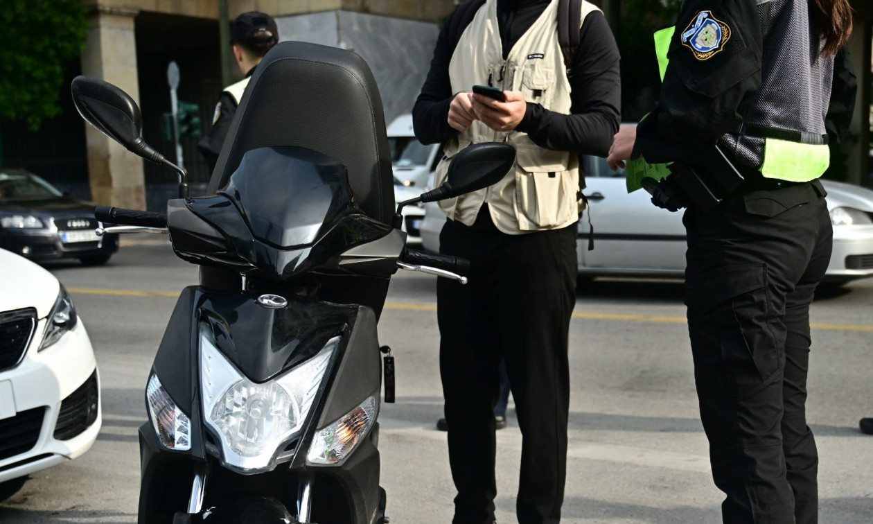 Έλεγχοι τροχαίας: 485 παραβάσεις από 12.637 ελέγχους δικύκλων την τελευταία εβδομάδα του Δεκεμβρίου