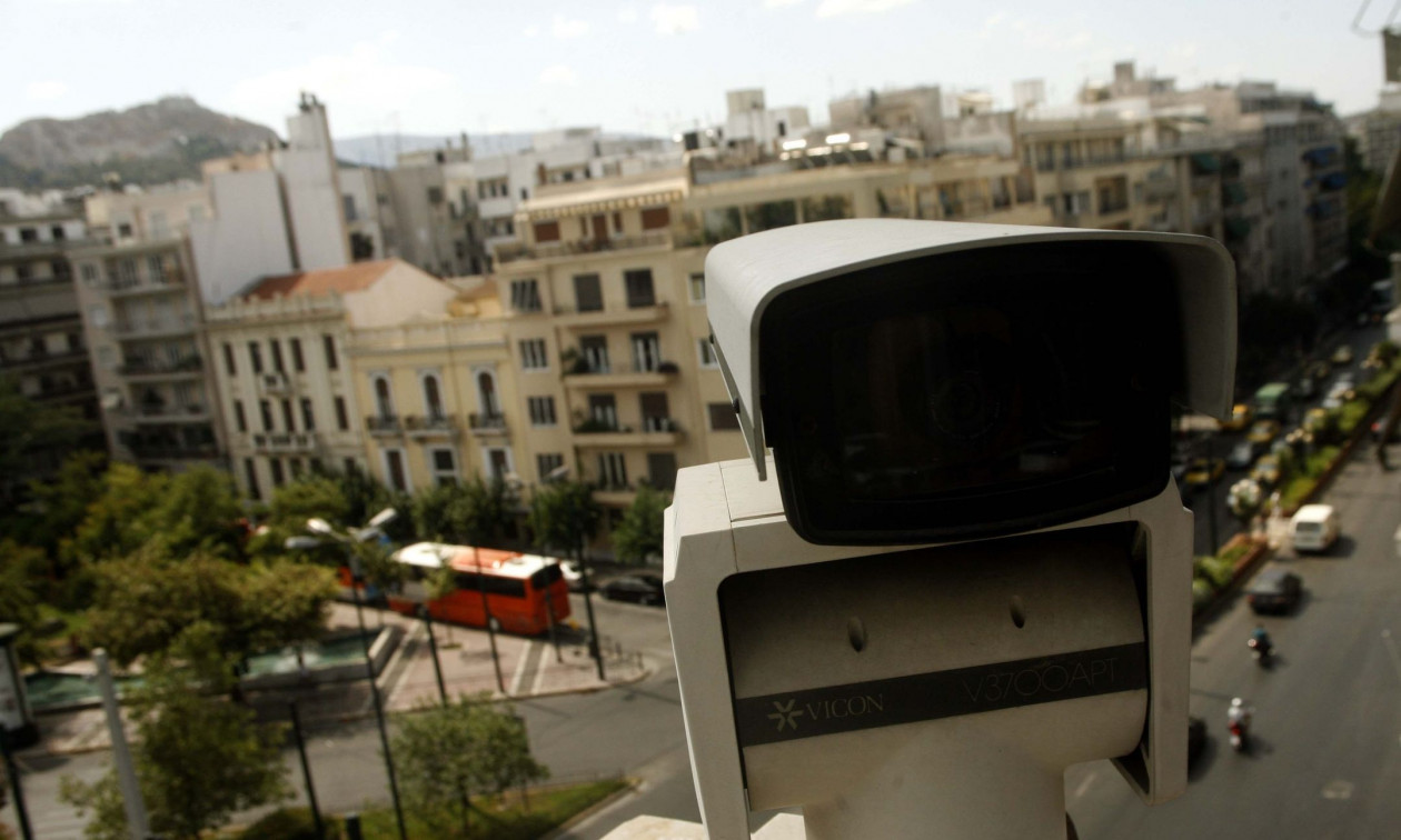 Παπαστεργίου: Οι κάμερες έχουν γράψει ήδη πάνω από 10.000 παραβιάσεις του κόκκινου