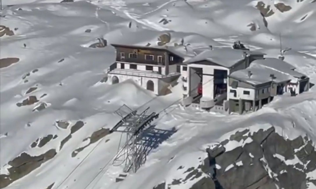 Ιταλία: Τέσσερις τραυματίες από ατύχημα σε τελεφερίκ – Απεγκλωβίστηκαν περίπου 100 άτομα