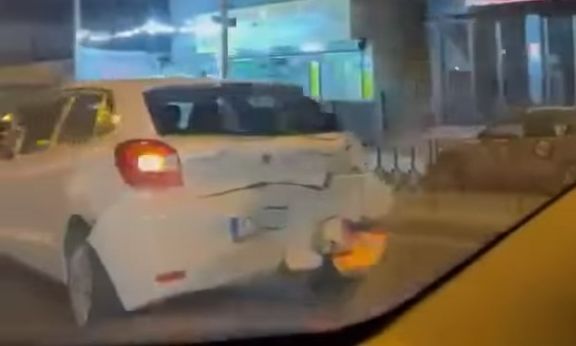 Θεσσαλονίκη: Τροχαίο με τρία αυτοκίνητα στη Λεωφόρο Μίκη Θεοδωράκη – Ένας τραυματίας (Βίντεο)