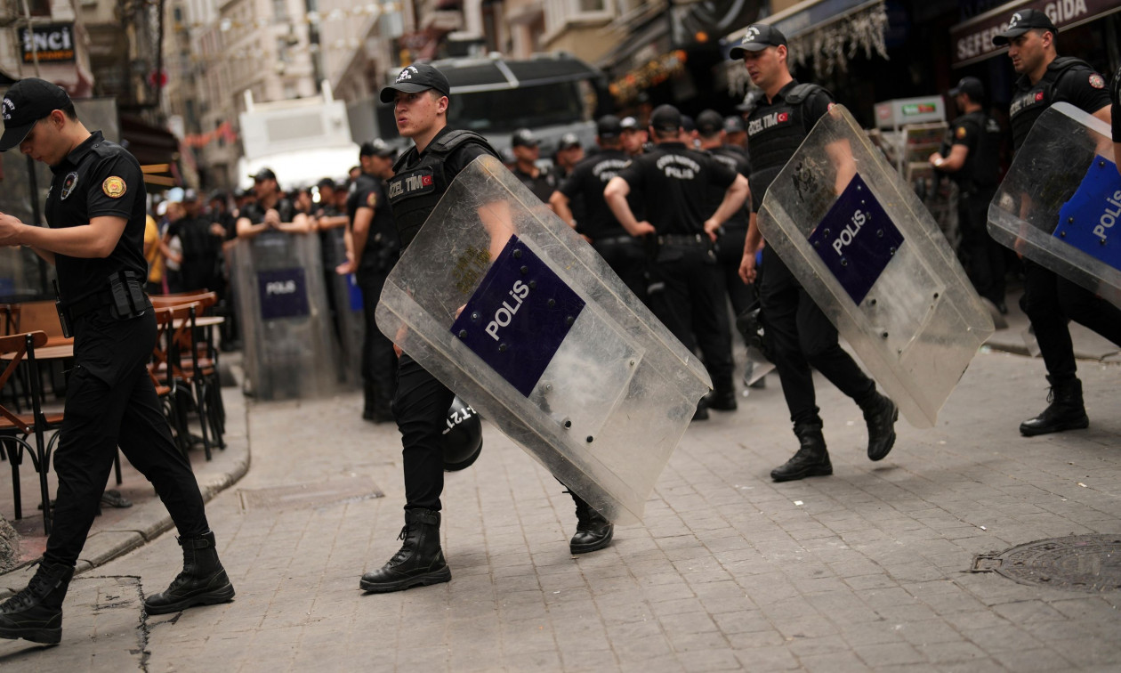 Τουρκία: Εκατοντάδες συλλήψεις υπόπτων για συμμετοχή στο Ισλαμικό Κράτος