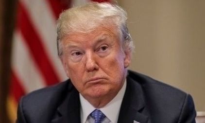 Τραμπ: Παίρνω μεγαλύτερη δόση ασπιρίνης – «Θέλω αραιό αίμα»